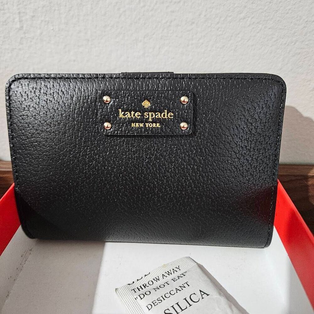 Kate Spade Tellie Grove Street Black Leather Snap Wallet